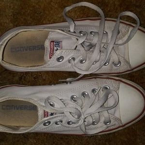 White converse